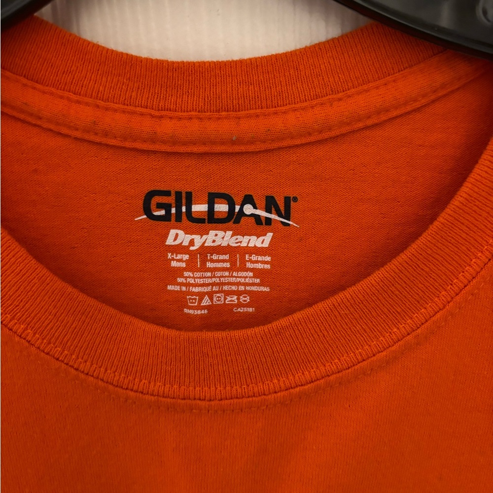 Gildan Orange Crab Graphic Men's T-Shirt - Picture 2 of 3